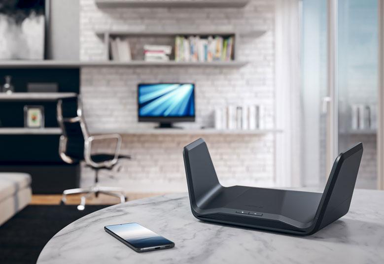 AXE7800 WiFi Router (RAXE300) - Nighthawk 8-Stream Tri-Band WiFi 6E Router, 7.8Gbps